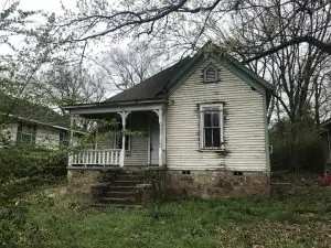 Little Rock Property Buyers Help Avoid Squatters in Northwest Arkansas