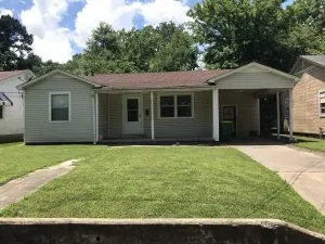 Myths about selling older homes in Arkansas