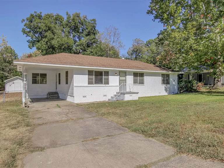 A house we bought in Littler Rock, Arkansas.